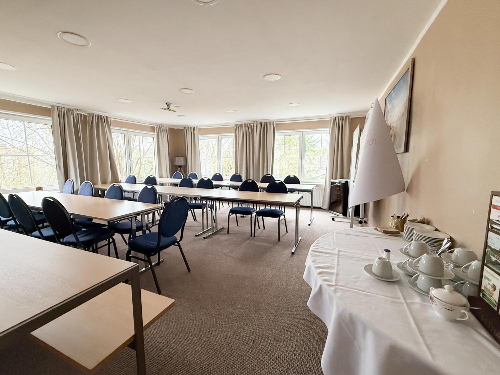 Strandhotel Vier Jahreszeiten บุคโคว์ ภายนอก รูปภาพ